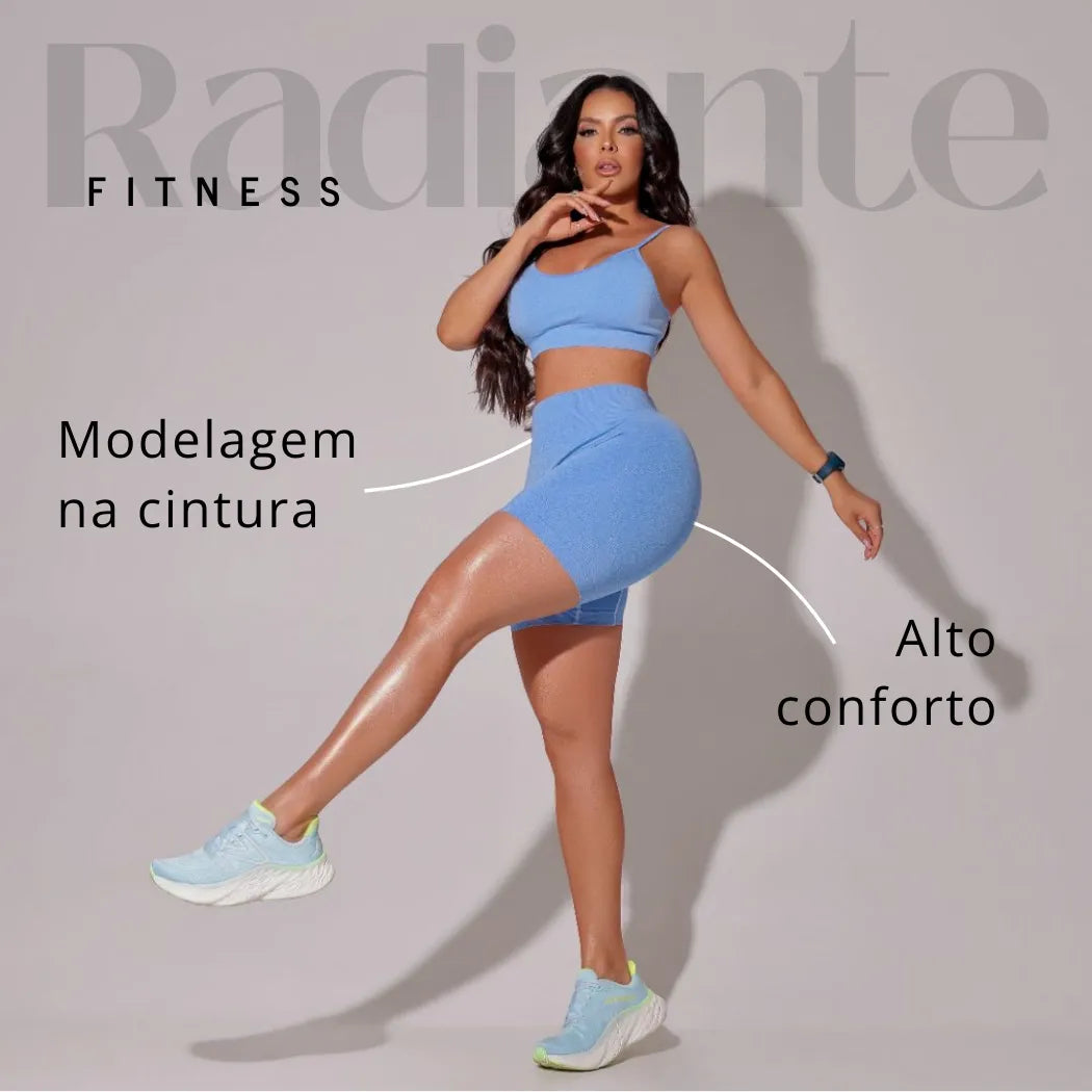 Short Fitness Liso Azul Radiante - Conforto Absoluto - Sobre Essência